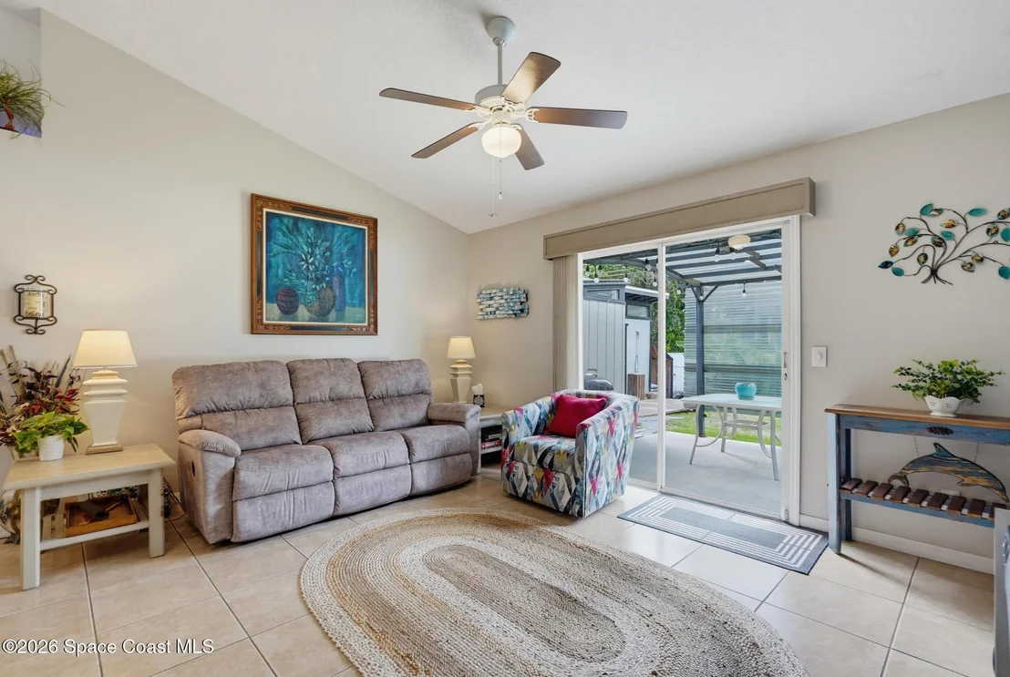 Photo of 6385 4th Place