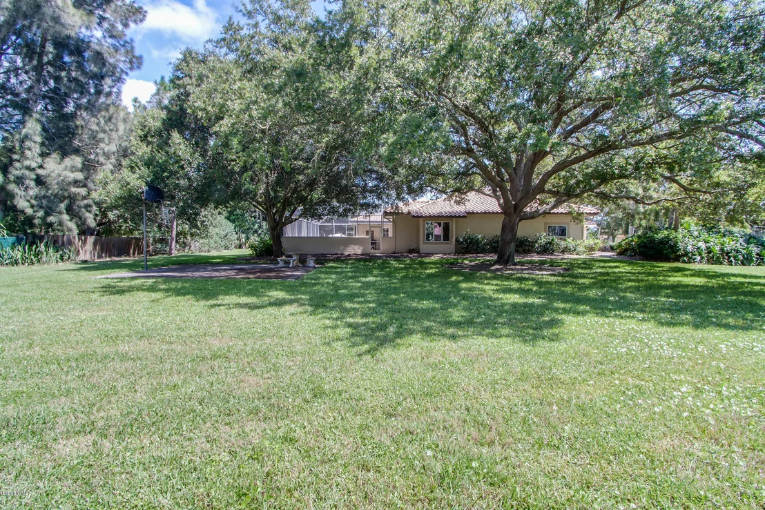 Photo of 140 Utopia Circle