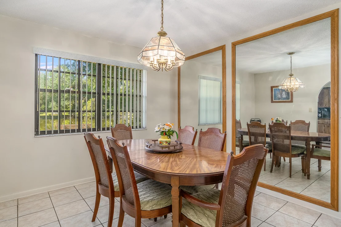 Photo of 4635 Rector Road