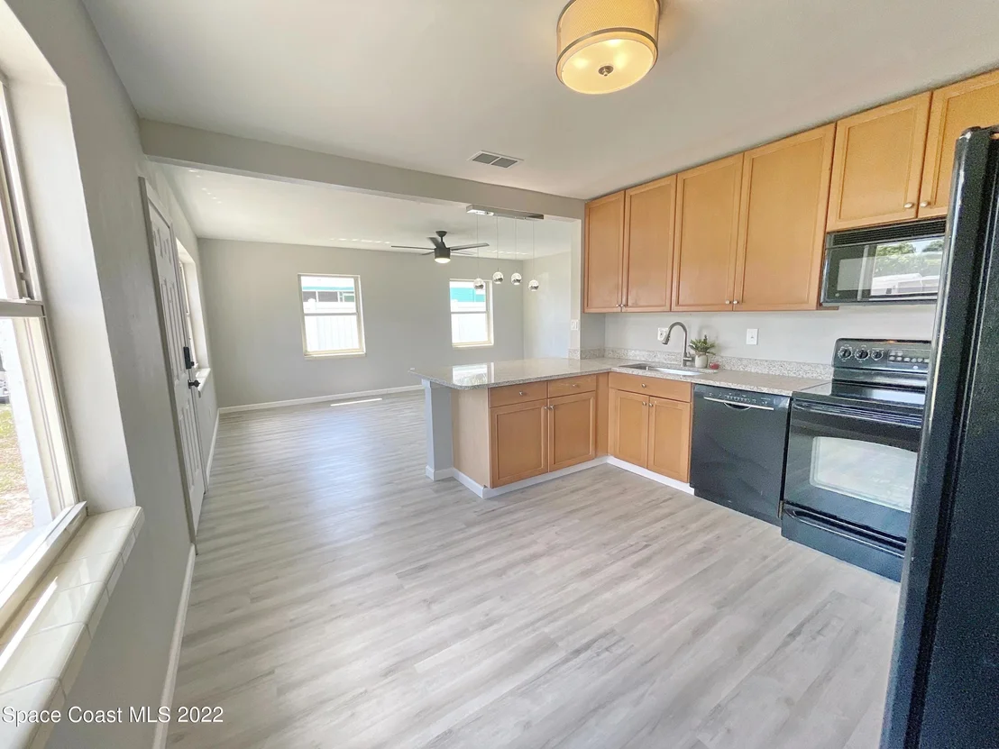 Photo of 518 Wisteria Drive