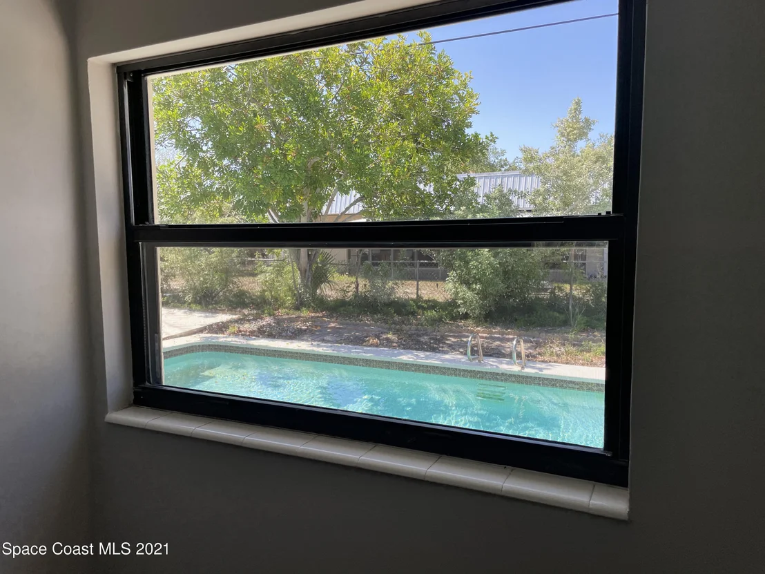 Photo of 3220 Ideal Avenue NE