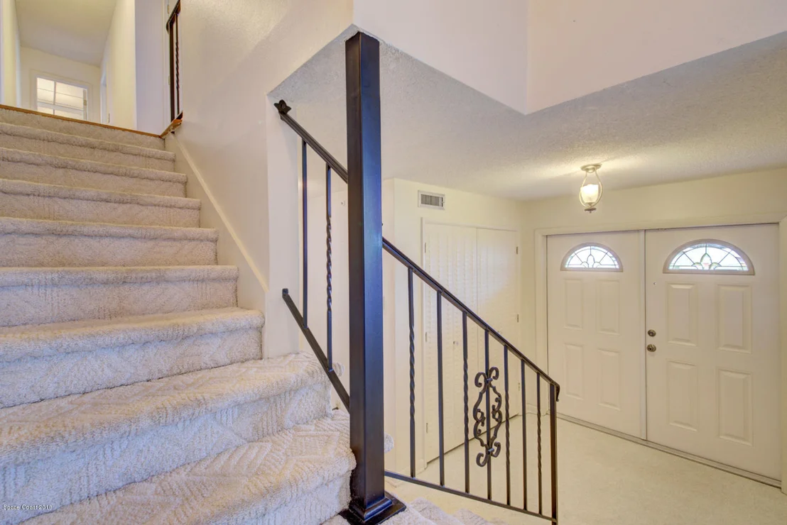 Photo of 381 Chester Drive