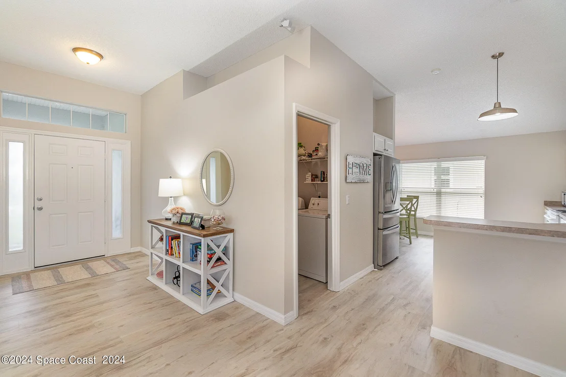 Photo of 2370 Stratford Pointe Drive