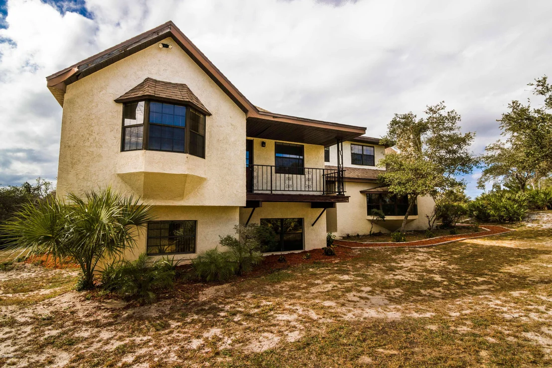 Photo of 2310 Holder Road