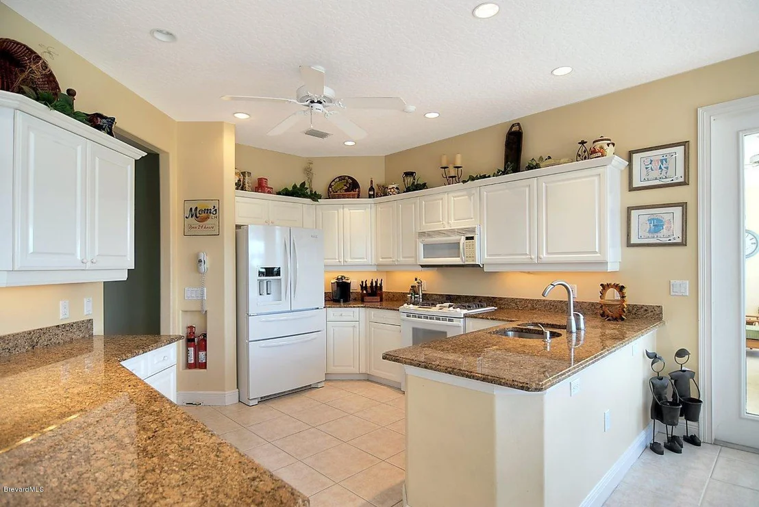 Photo of 334 Lanternback Island Drive