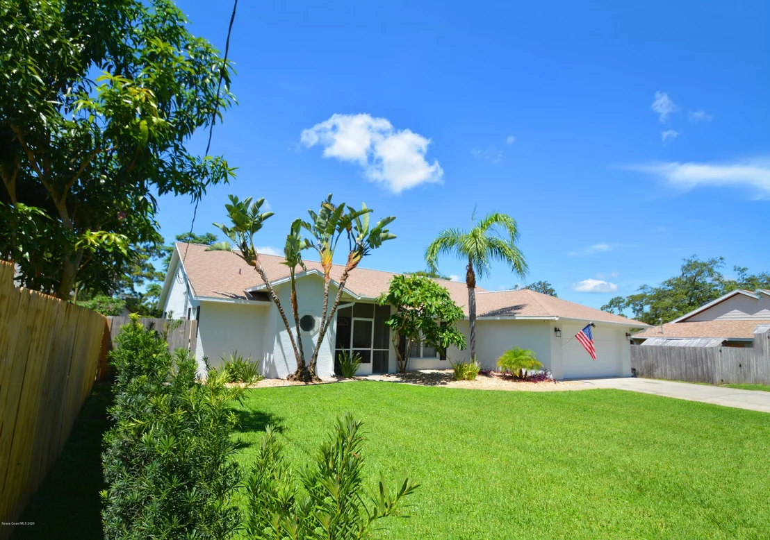 Photo of 6370 Manila Drive