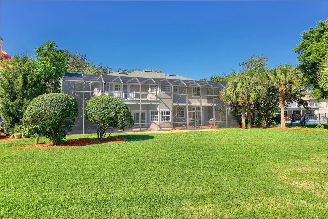 Photo of 637 Woodbridge Drive