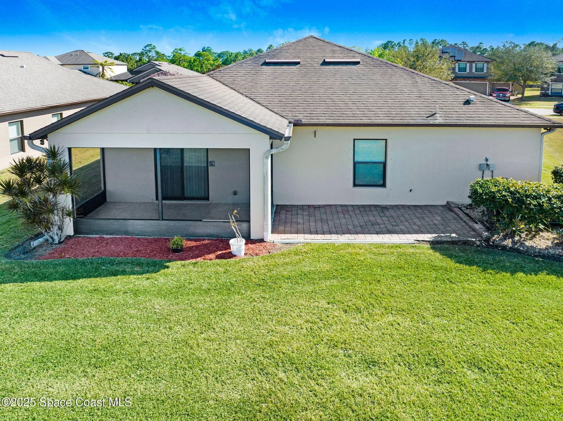 Photo of 1141 Dillard Drive SE