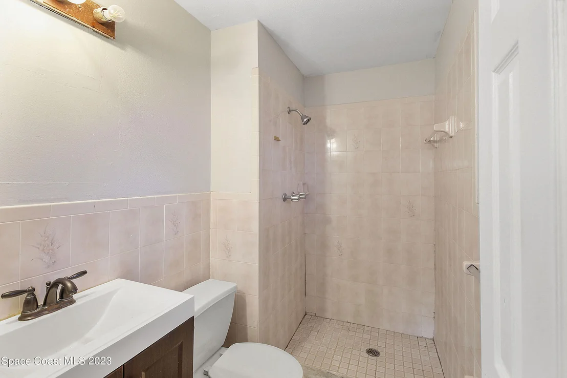Photo of 985 Palmer Street