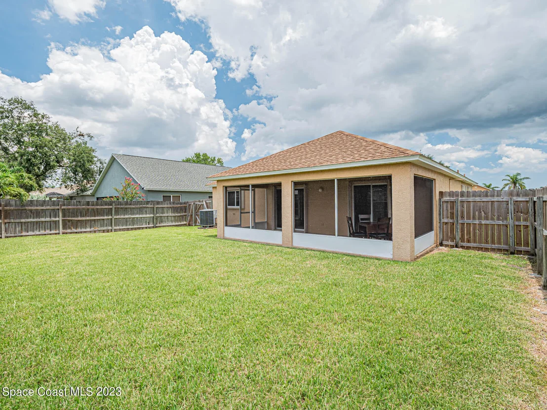 Photo of 2681 Vining Street