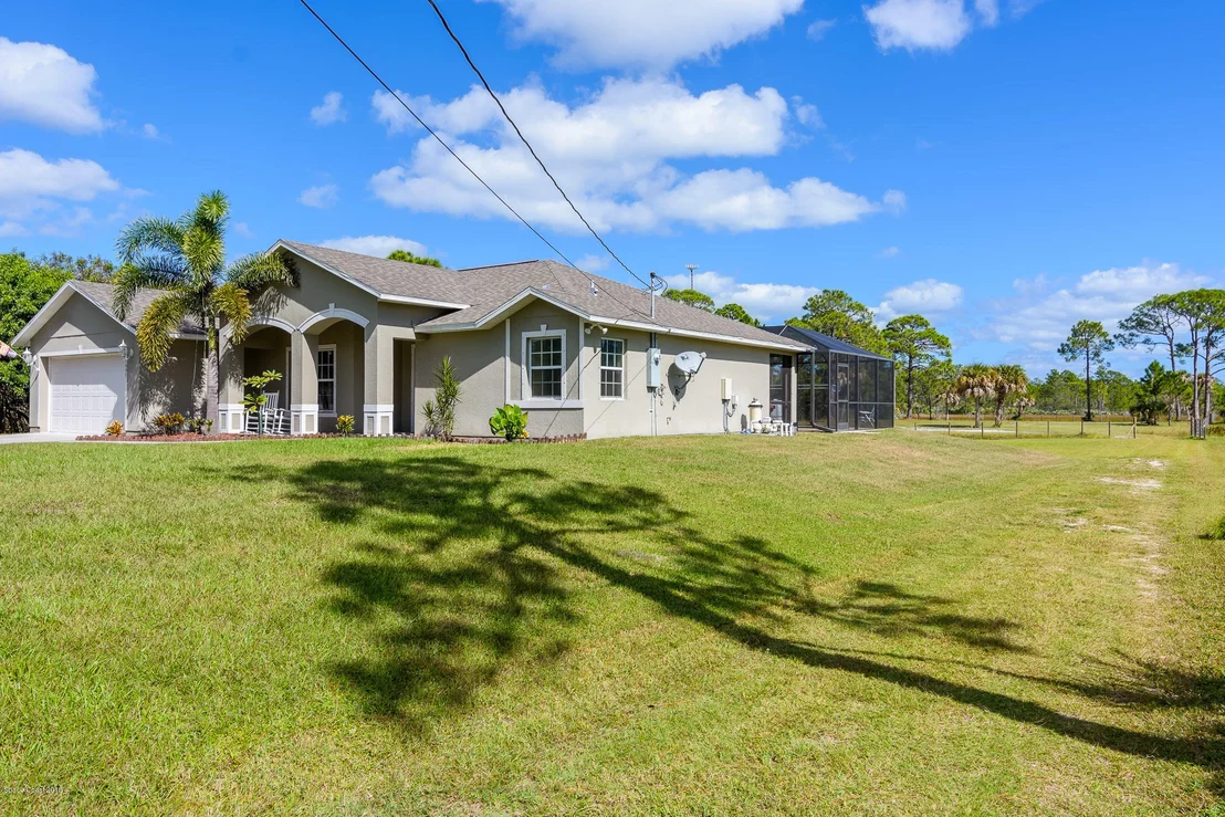 Photo of 5995 Pine Sap Avenue