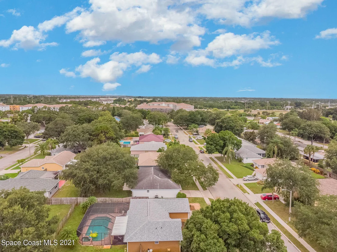 Photo of 225 Crystal Lake Road