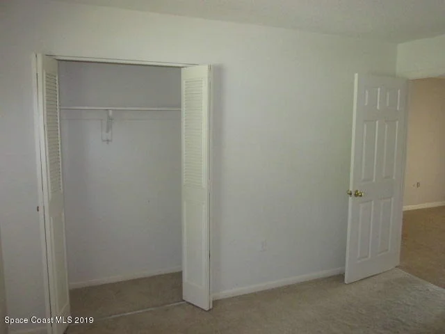 Photo of 437 Thrush Drive
