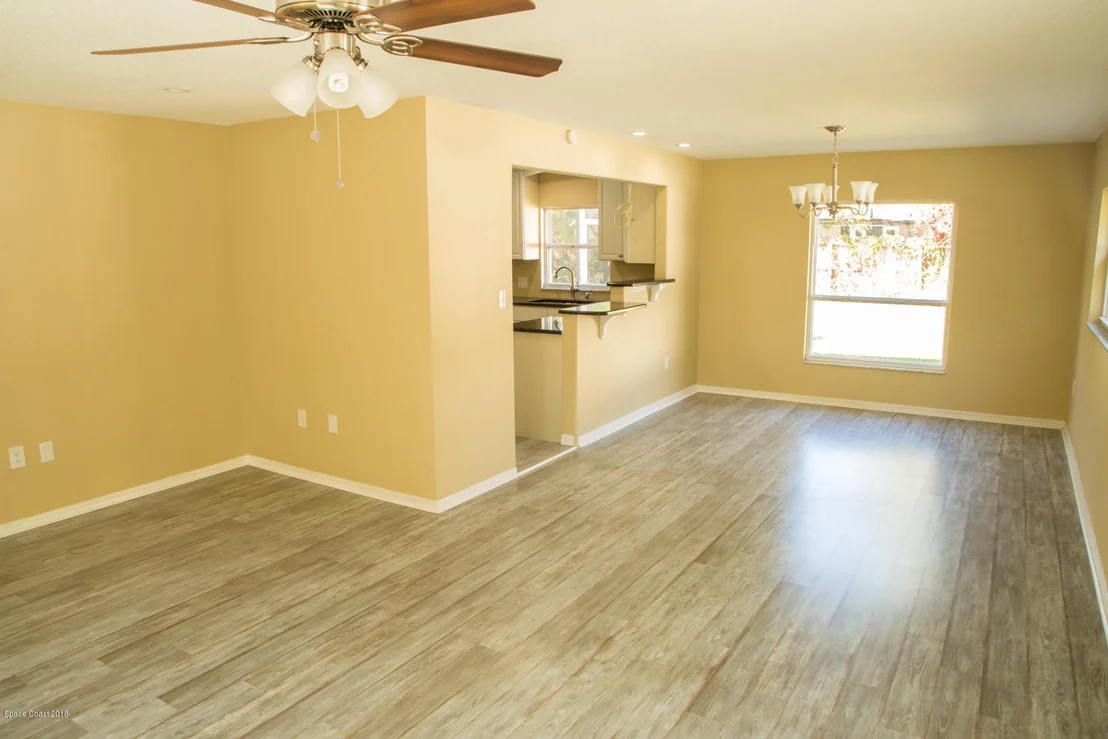 Photo of 5434 Crane Road