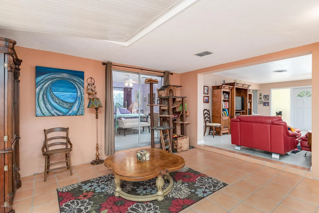 Photo of 317 Jupiter Drive