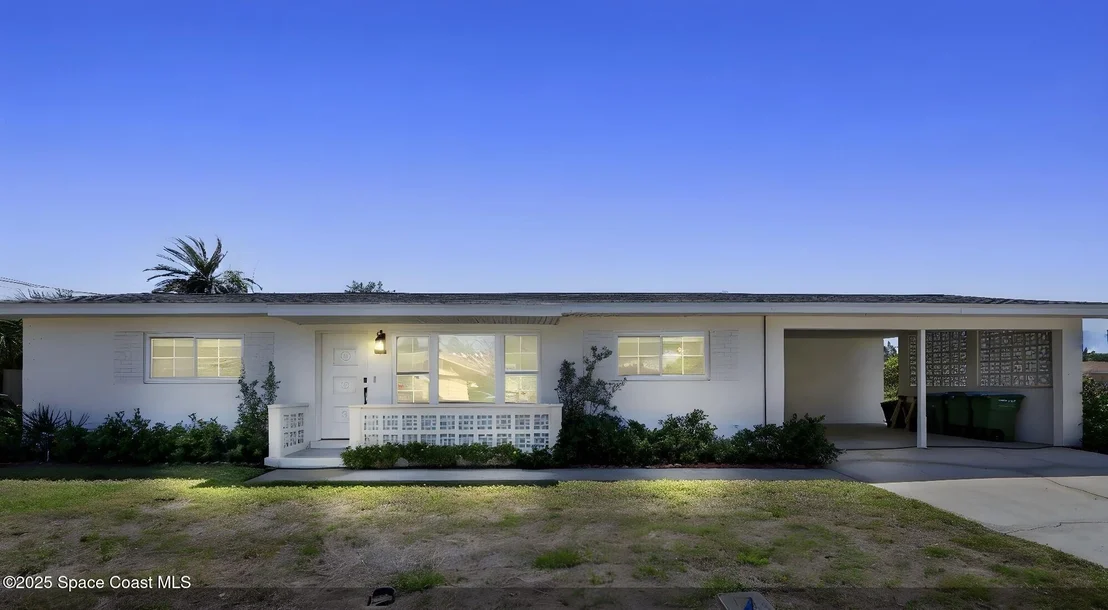 Photo of 231 5th Avenue