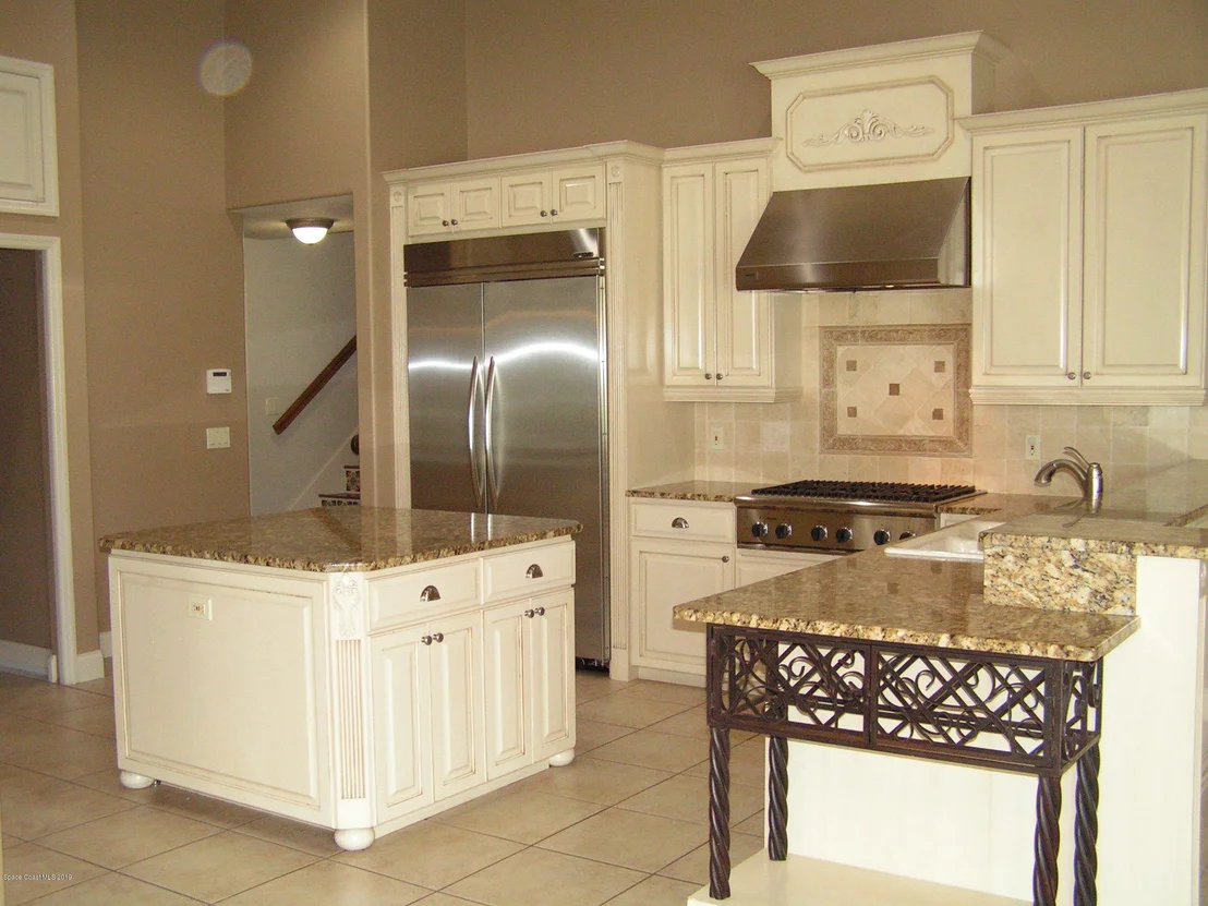 Photo of 1071 Stratford Place