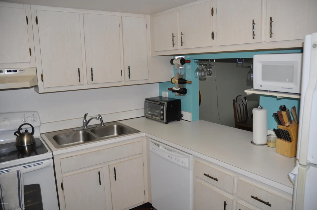 Photo of Unit 209 at 3025 Thrush Drive