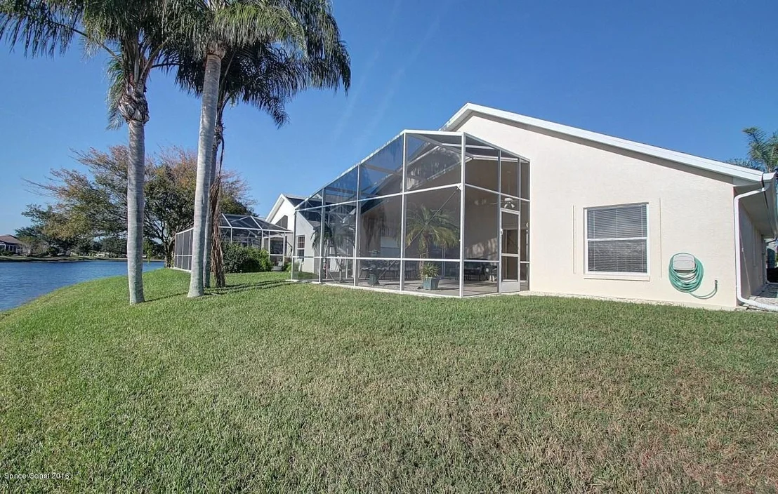Photo of 2540 Addington Circle