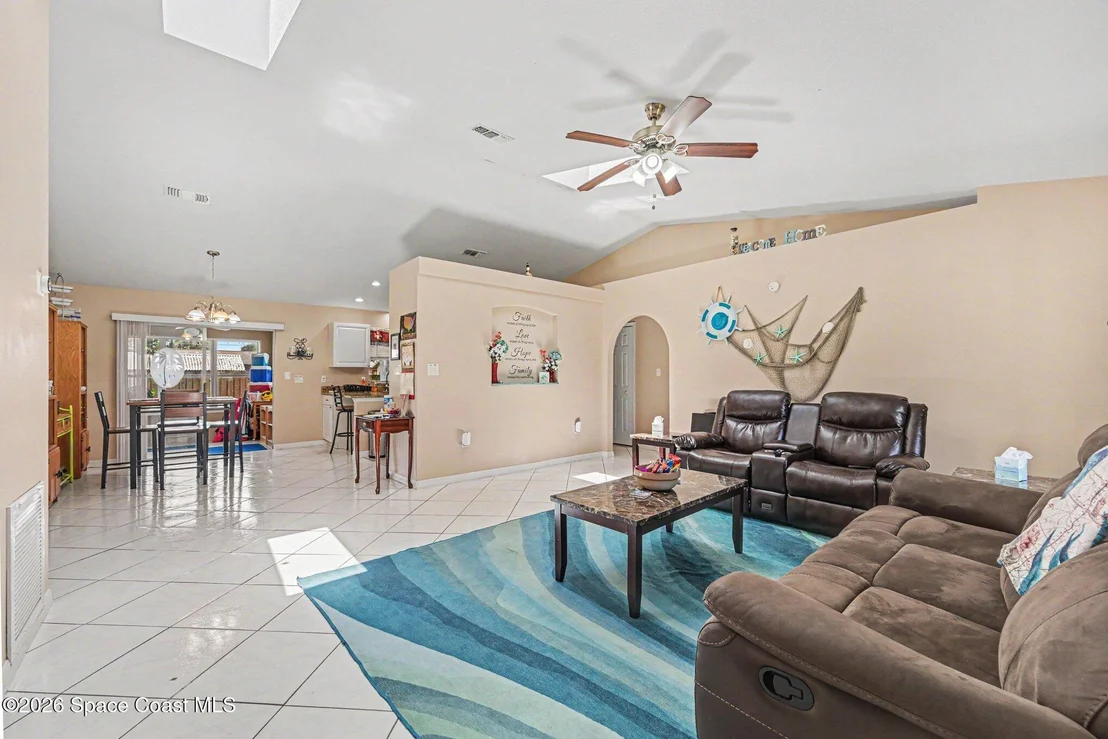 Photo of 6100 Adina Road