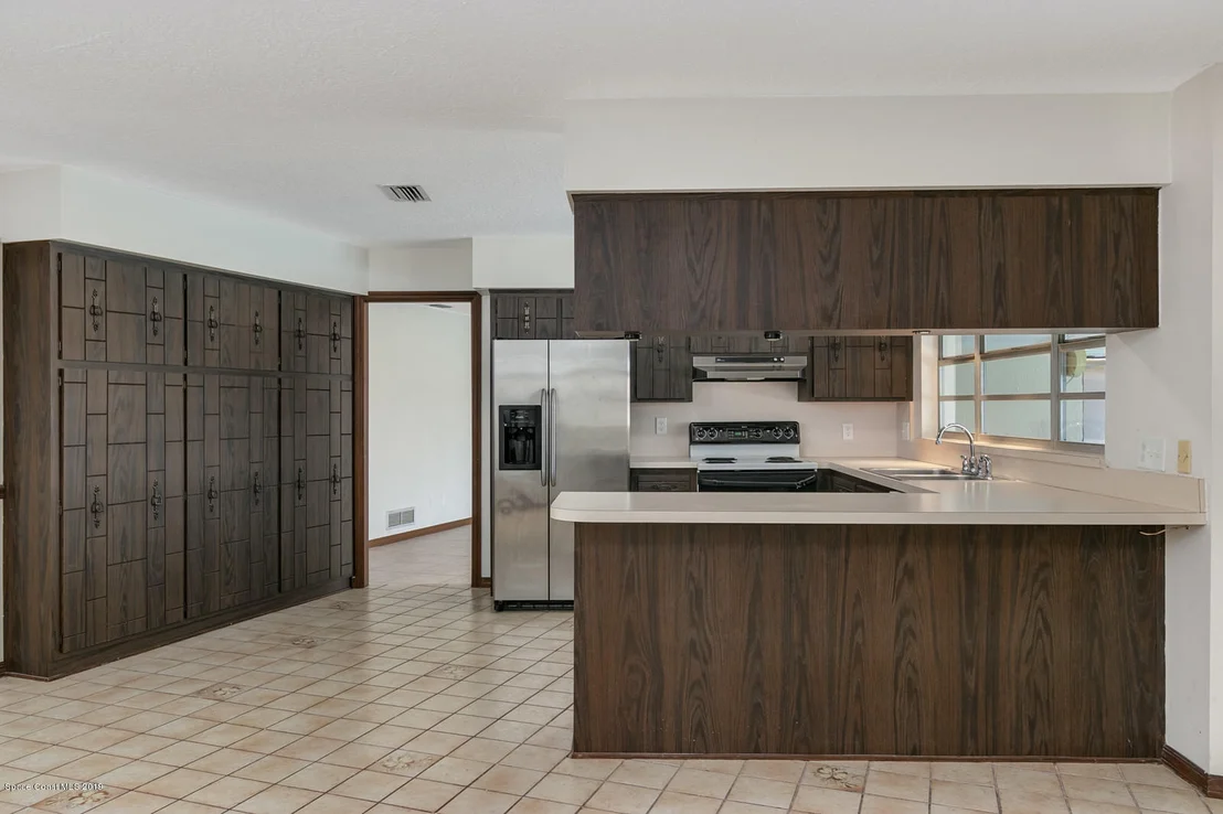 Photo of 492 Red Sail Way