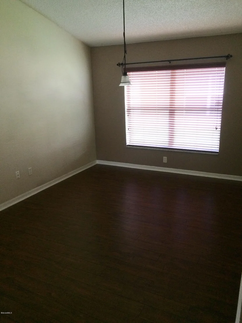 Photo of 2401 Bridgeport Circle