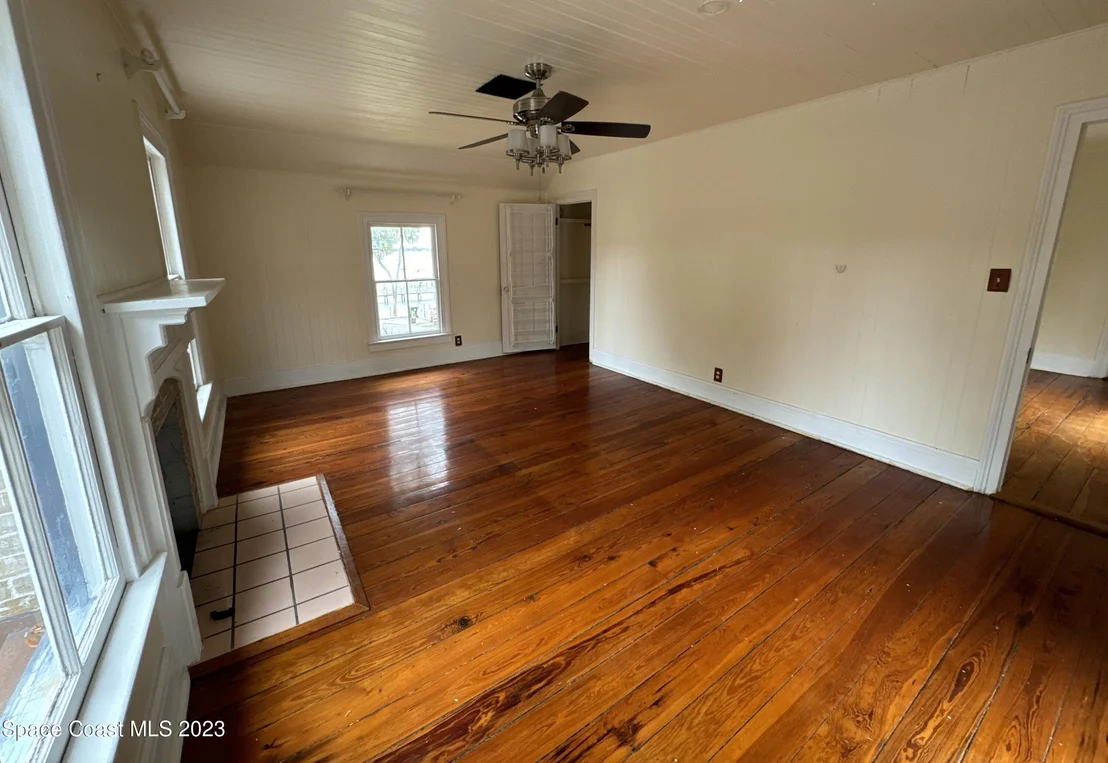 Photo of 1451 Rockledge Drive