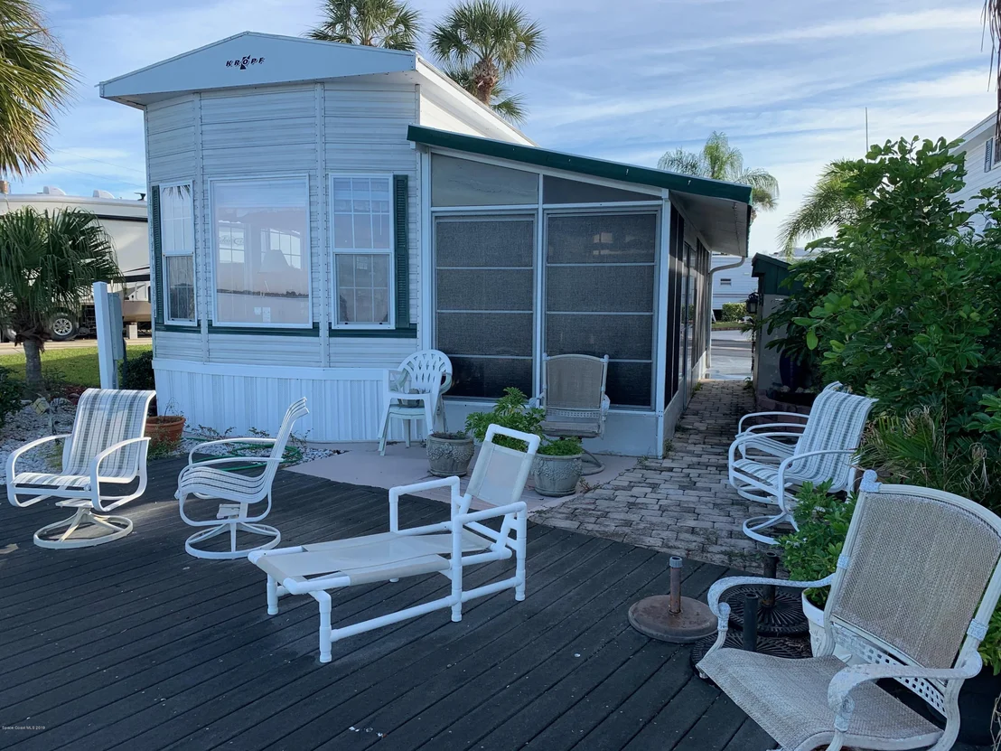 Photo of Unit 21 at 3102 Dockside Lane