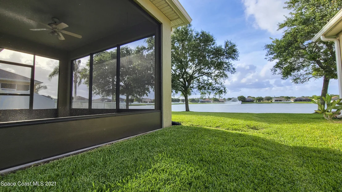 Photo of 2231 Bridgeport Circle