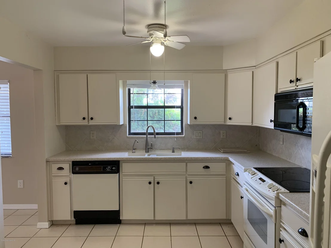 Photo of 3995 Tangle Drive