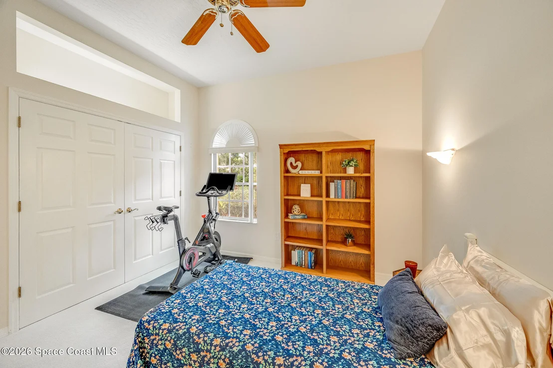 Photo of 370 Normandy Drive