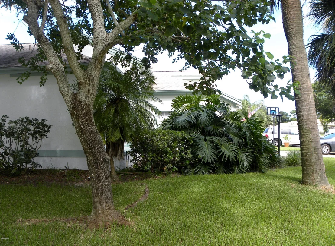 Photo of 2471 Coral Ridge Circle