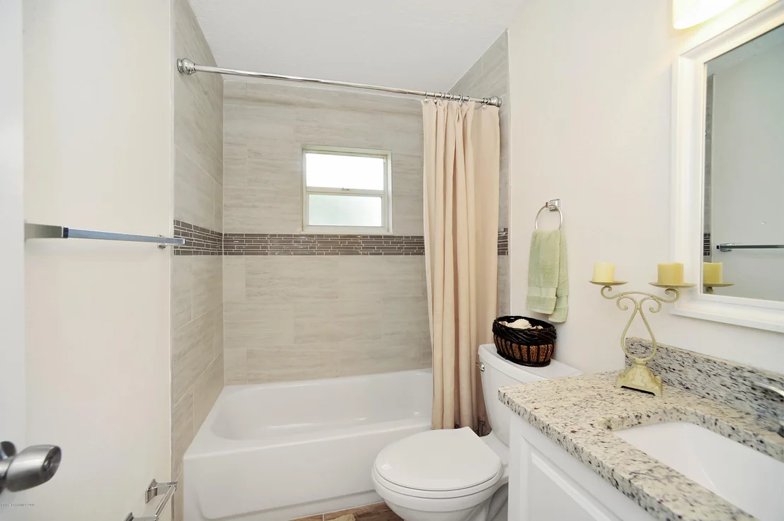 Photo of 6156 Aires Avenue
