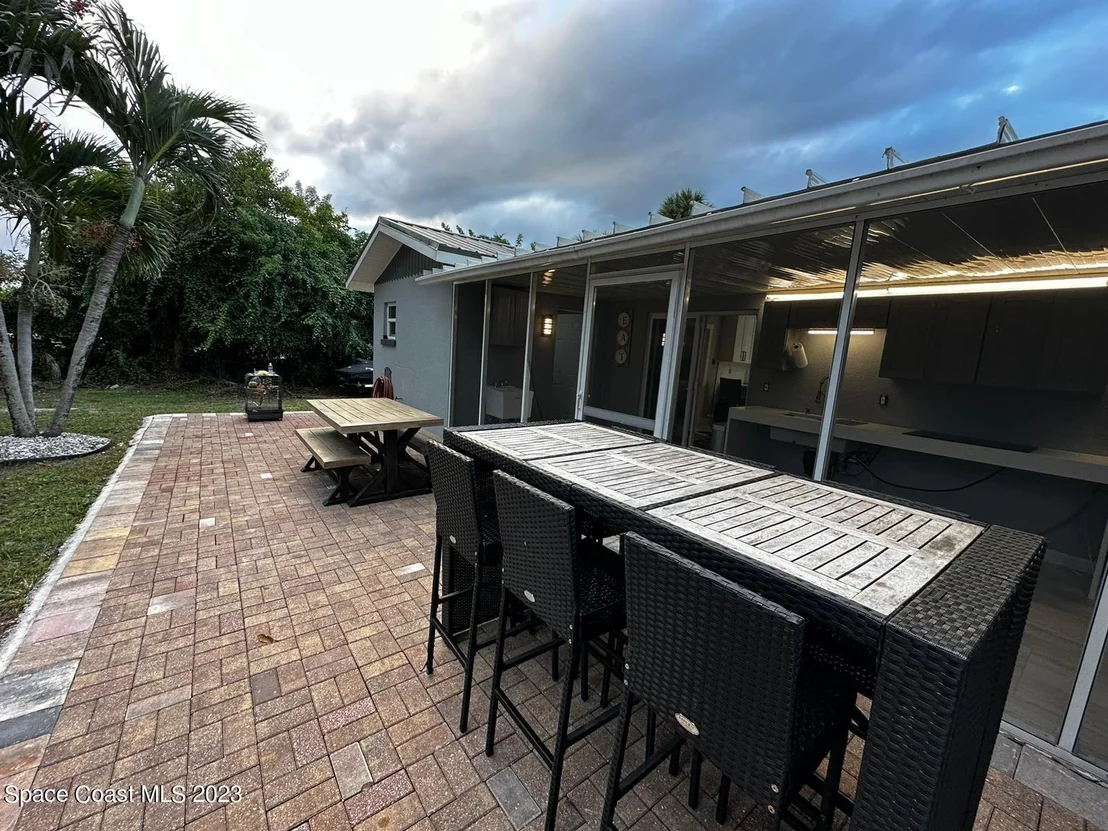 Photo of 1083 Sea Grape Drive