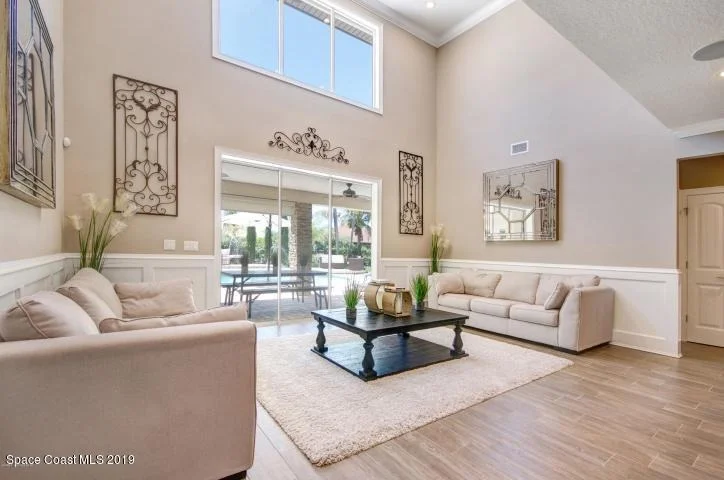 Photo of 661 Nightingale Drive