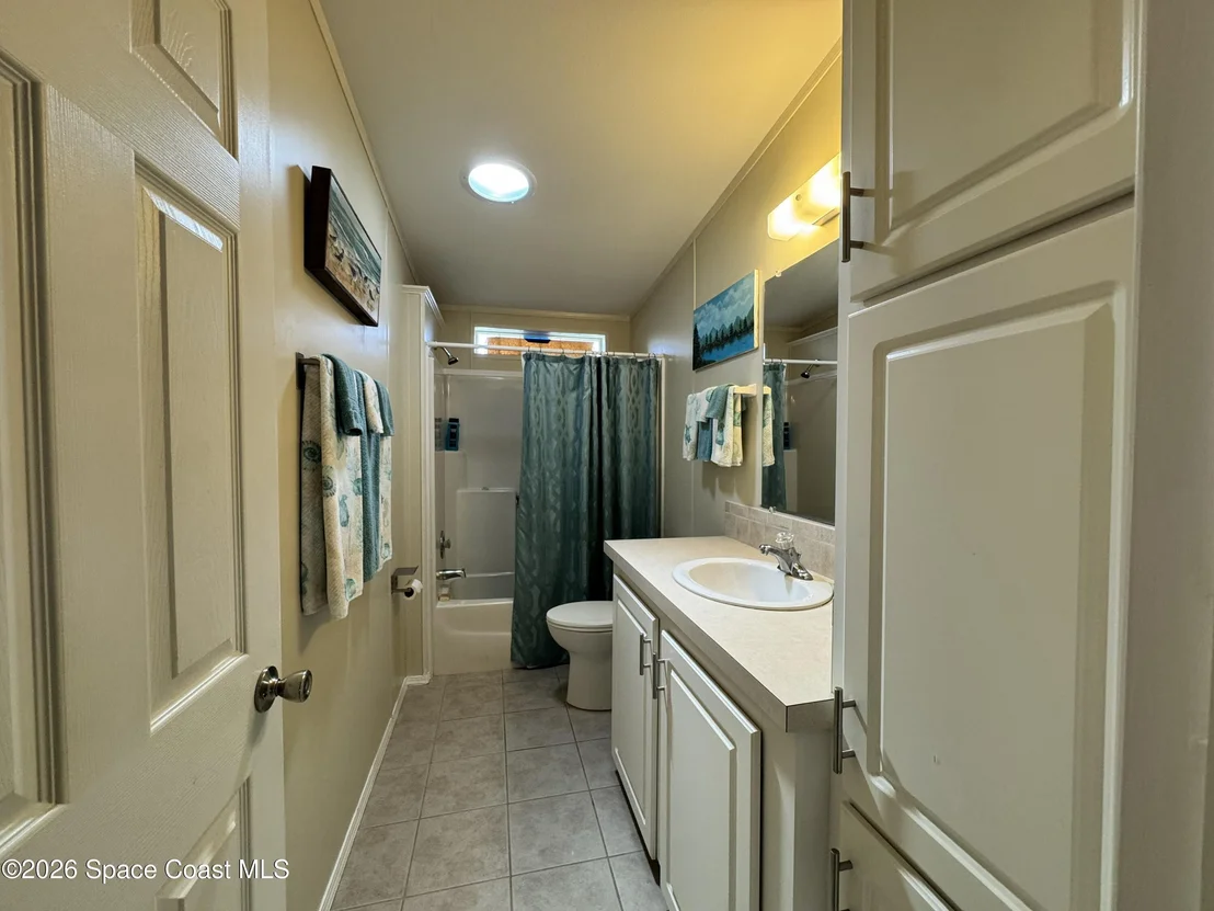 Photo of 835 Vireo Drive