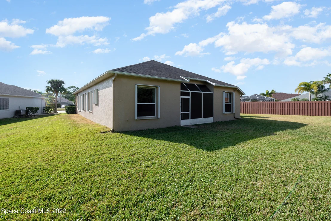 Photo of 1600 Tailfeather Court