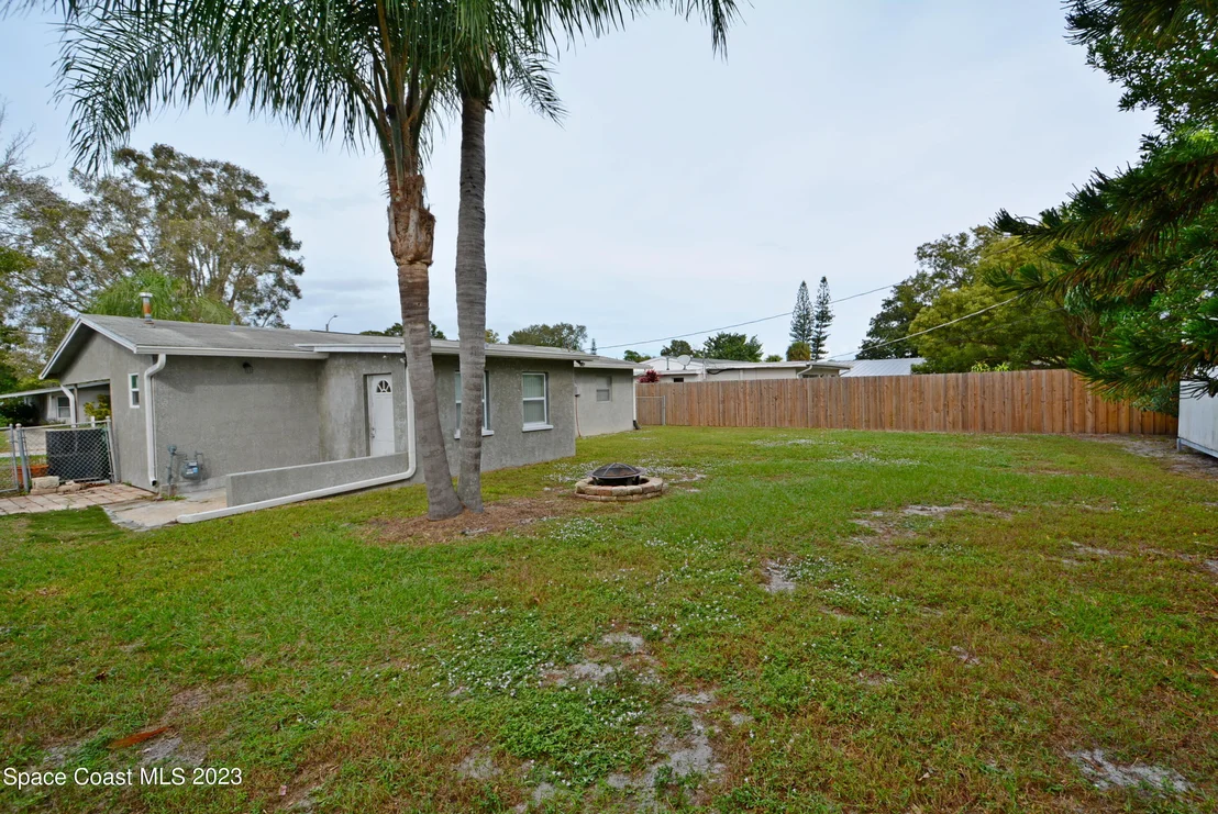 Photo of 2579 Coventry Road