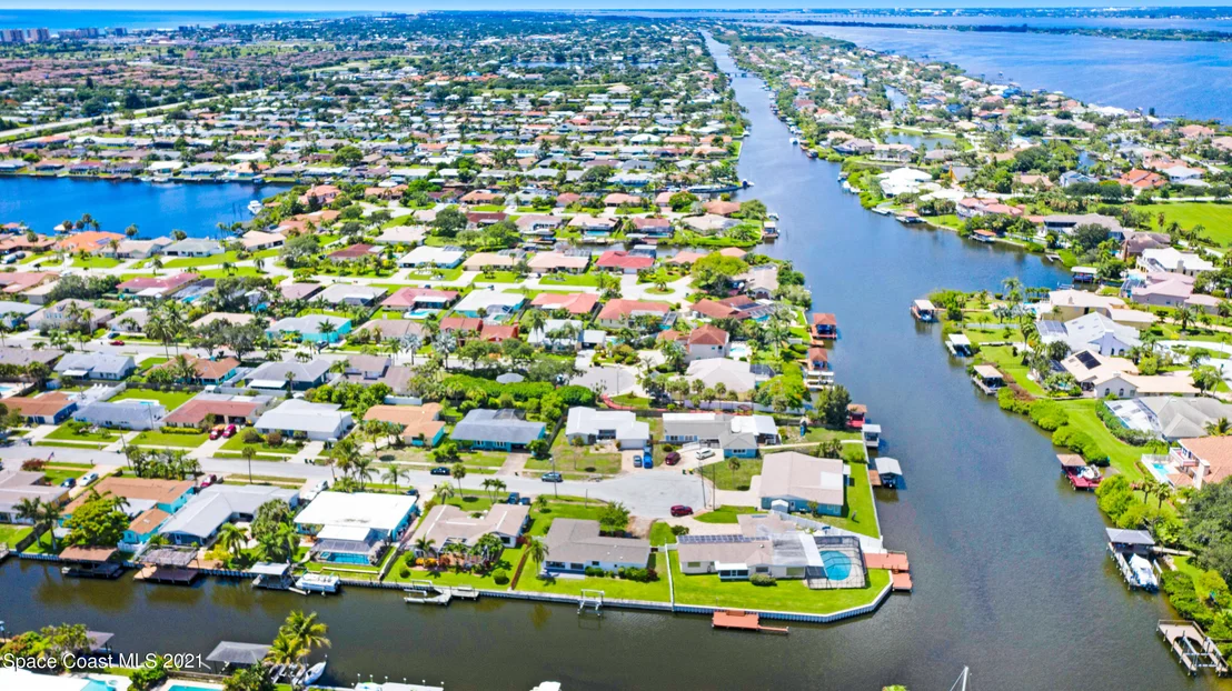 Photo of 485 Penguin Drive