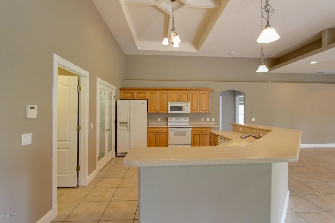 Photo of 326 Park Hill Boulevard