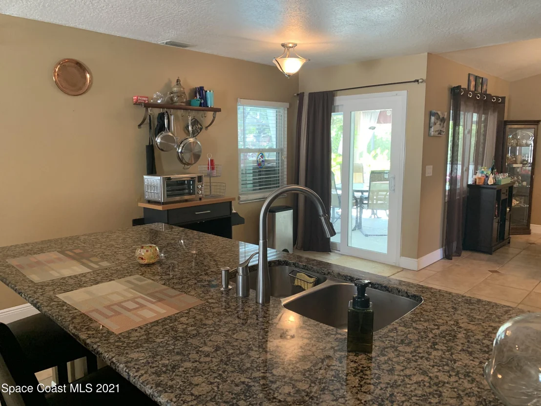 Photo of 6565 Dock Avenue