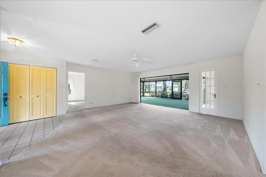 Photo of 1748 Bay Shore Drive