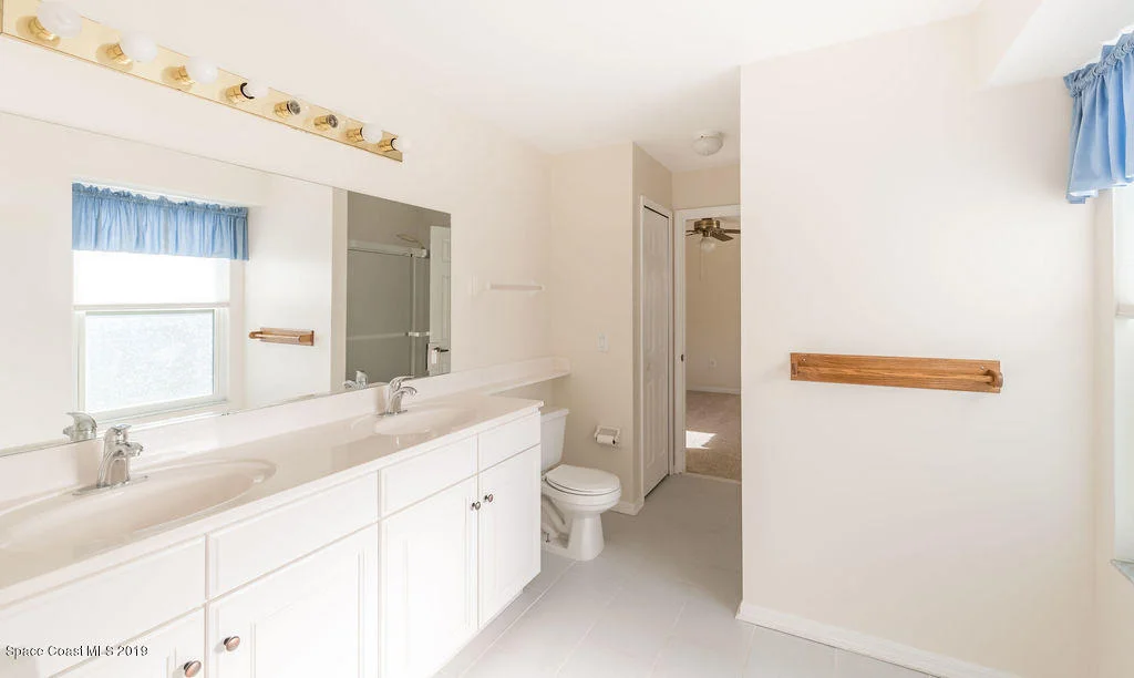 Photo of 1484 Wellington Circle
