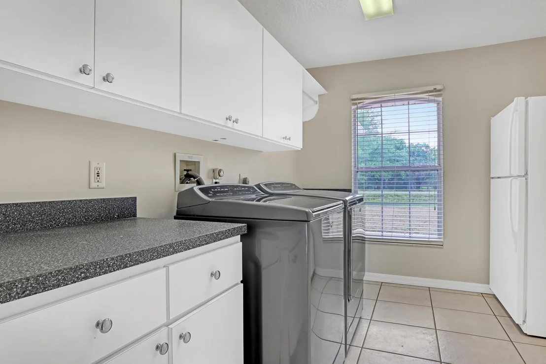 Photo of 1840 Barton Boulevard