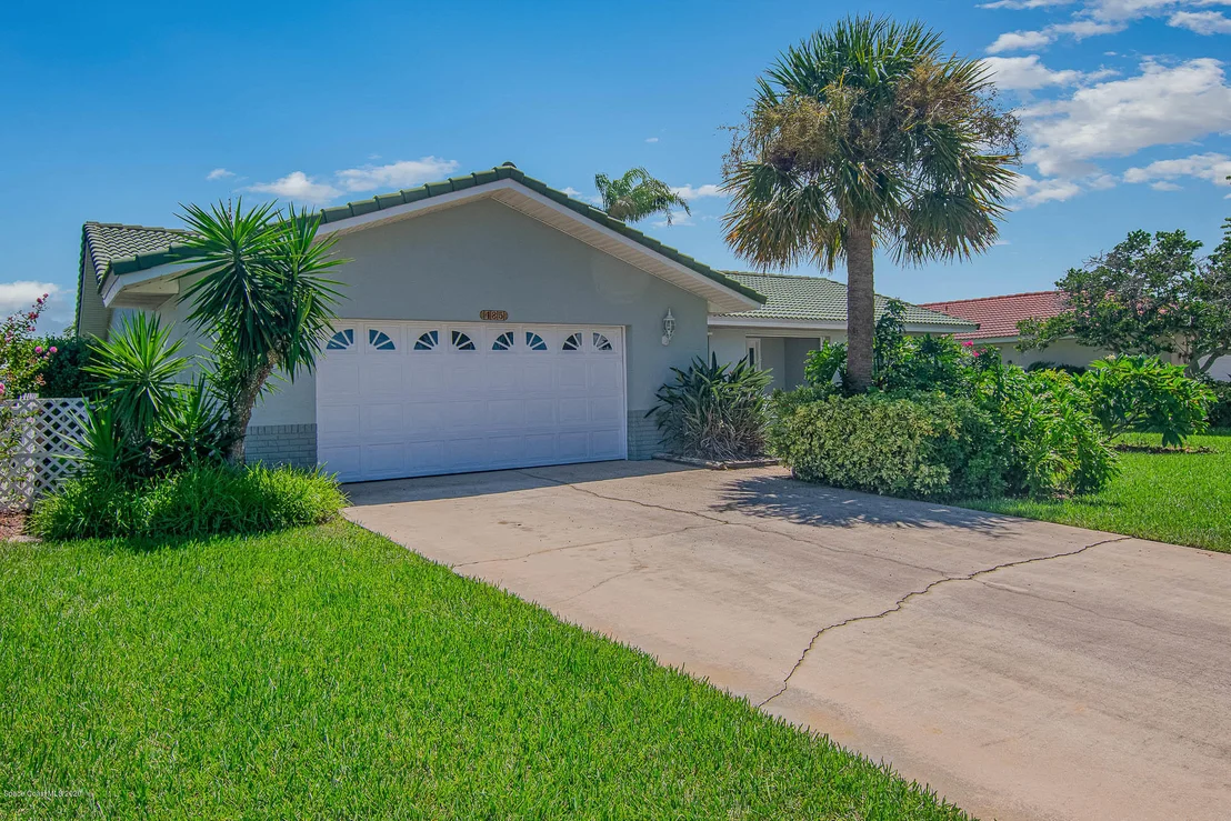 Photo of 485 Red Sail Way