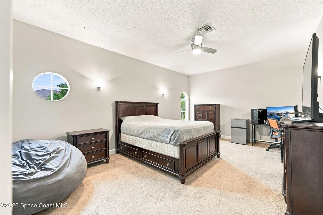 Photo of 1329 Tipperary Drive