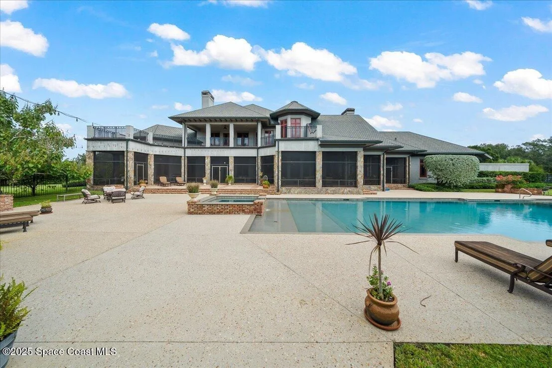 Photo of 586 Wethersfield Place