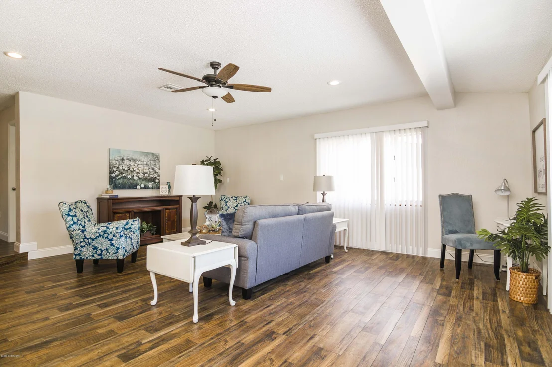 Photo of 2469 Dianne Drive