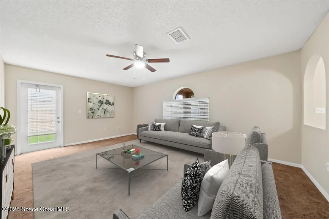 Photo of 1333 Sorento Circle