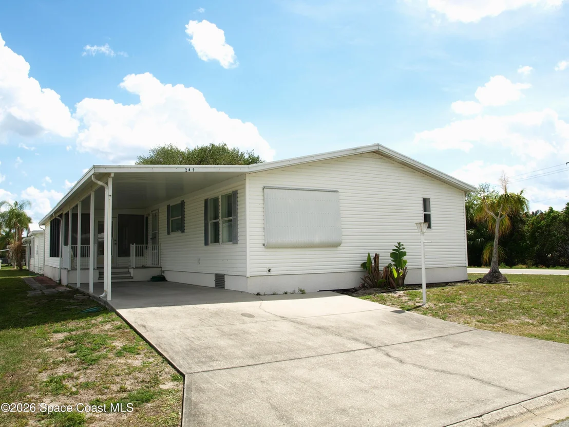 Photo of 249 Kiwi Drive